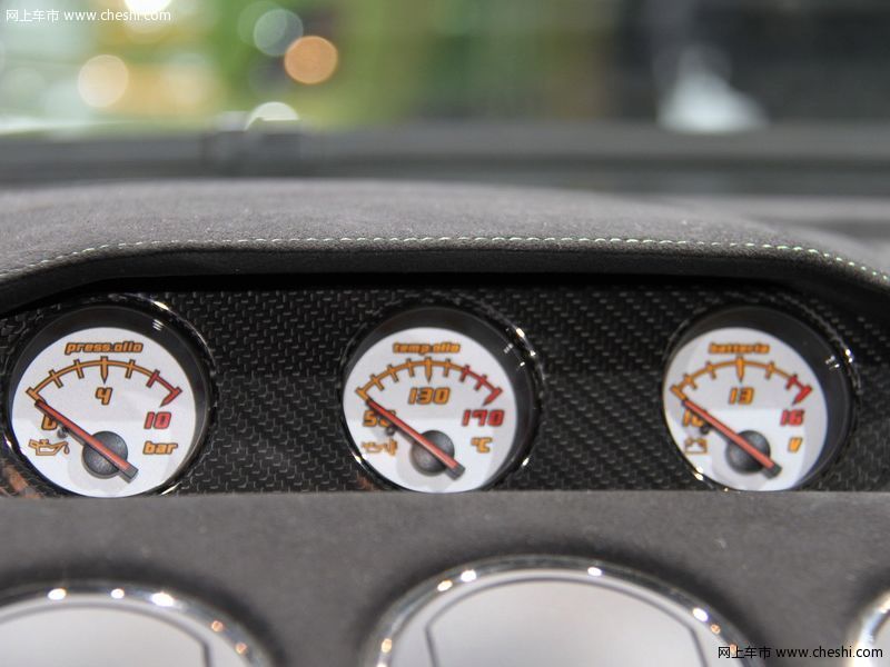 LP570-4SV