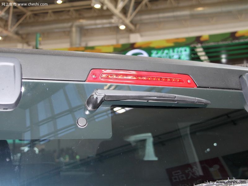 北汽B40