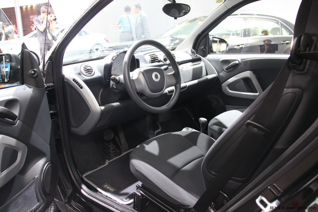 精灵Smart fortwo 2011款 车展