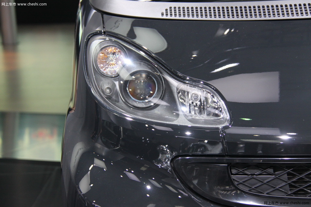 精灵Smart fortwo 2011款 车展