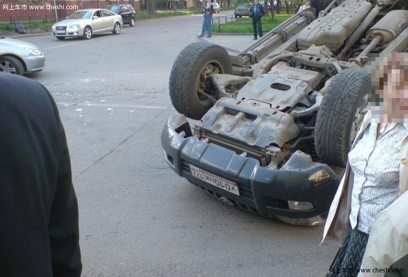 一汽丰田 霸道(普拉多) 车祸