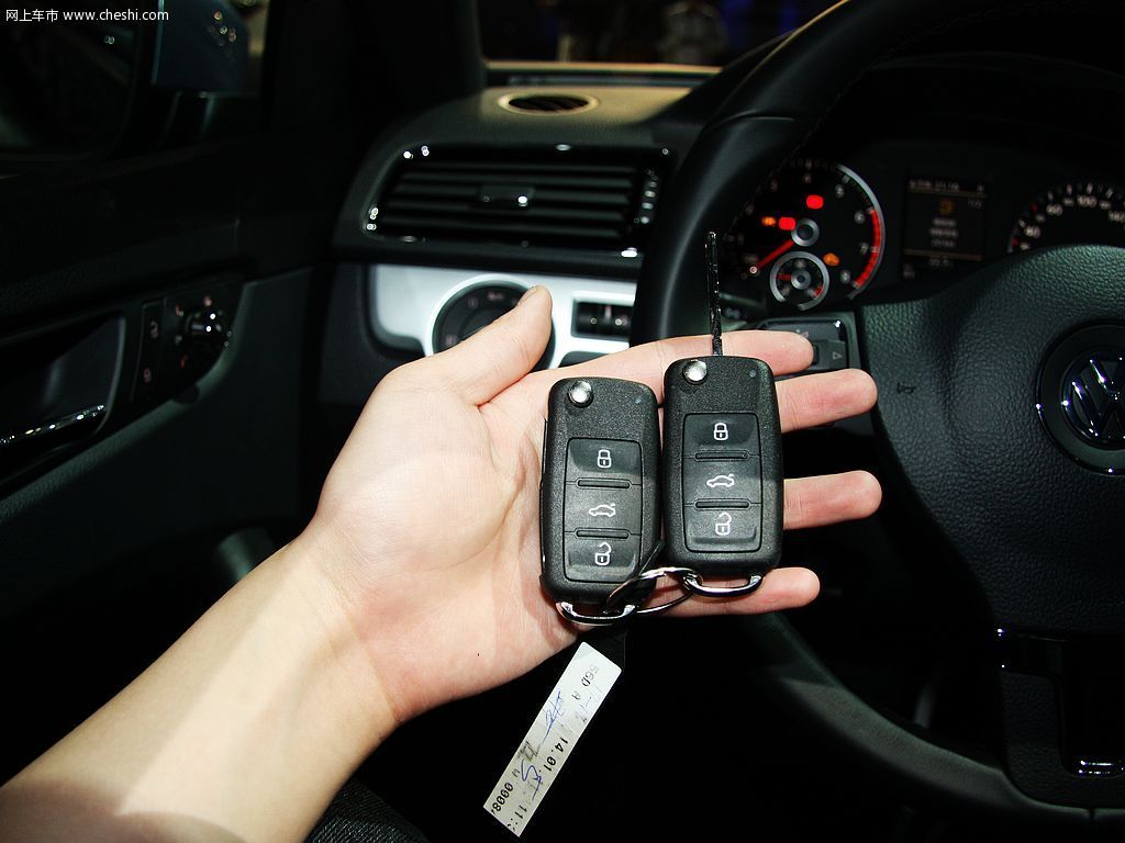 新PASSAT 2.0T 车展