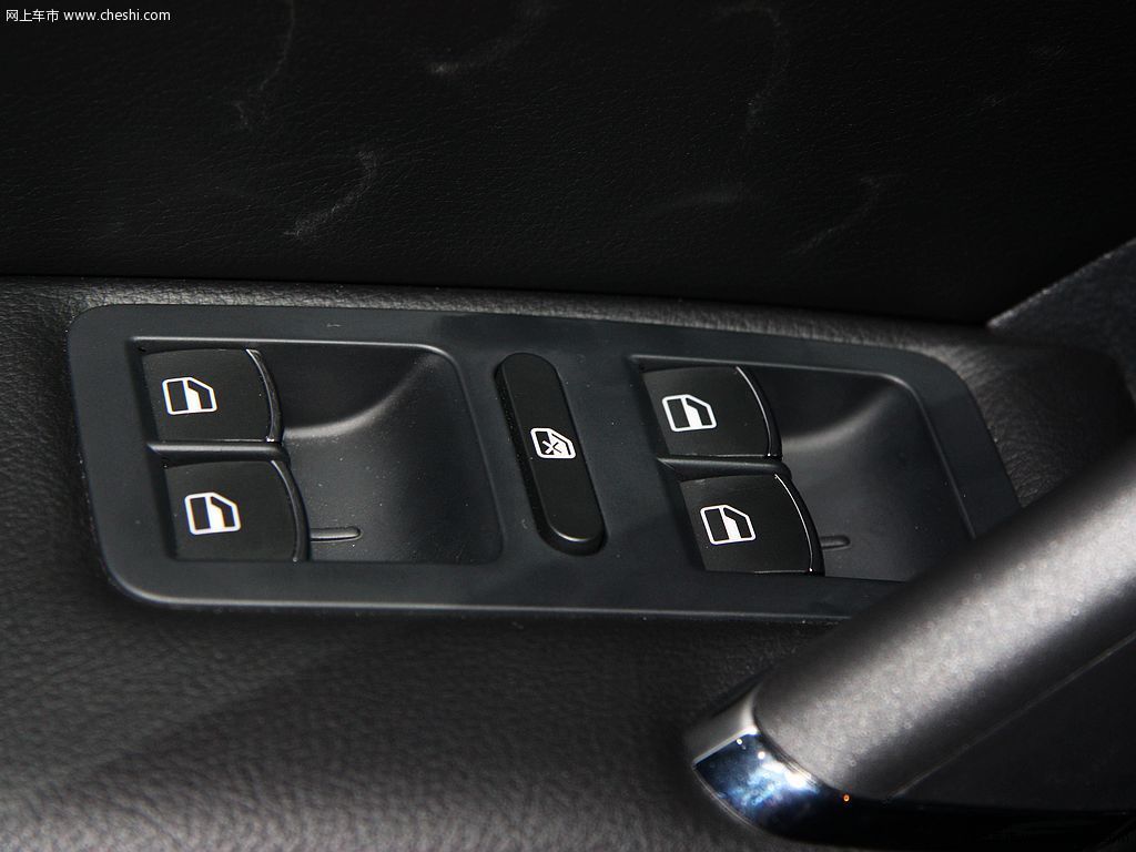 新PASSAT 2.0T 车展