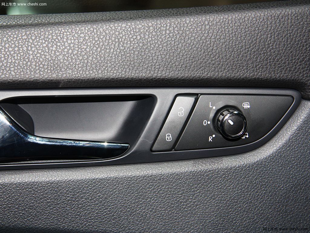 新PASSAT 2.0T 车展