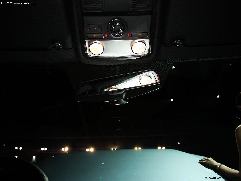 新PASSAT 2.0T 车展