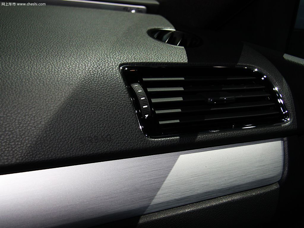 新PASSAT 2.0T 车展