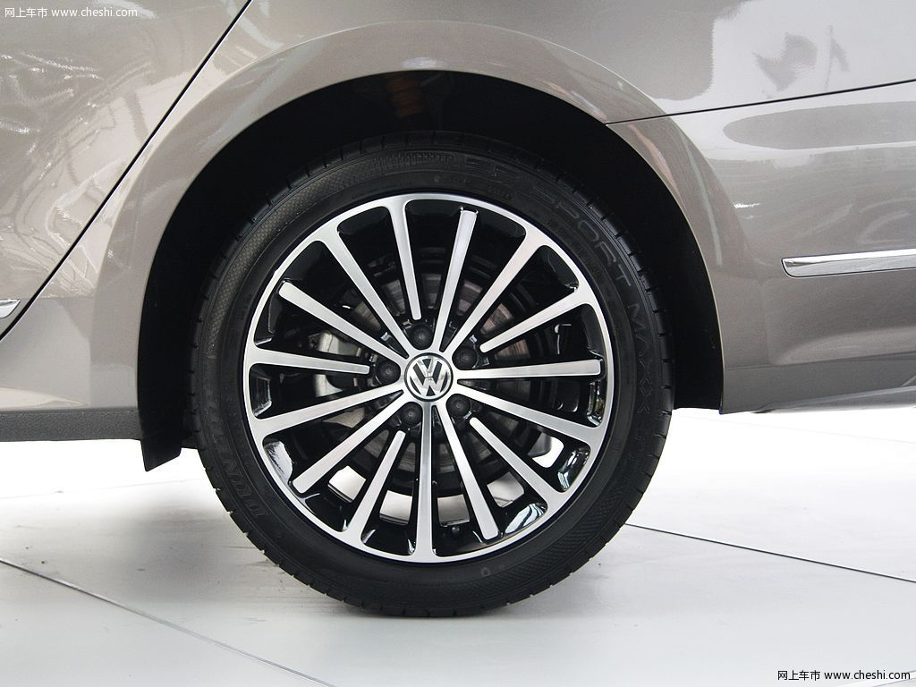 新PASSAT 2.0T 车展