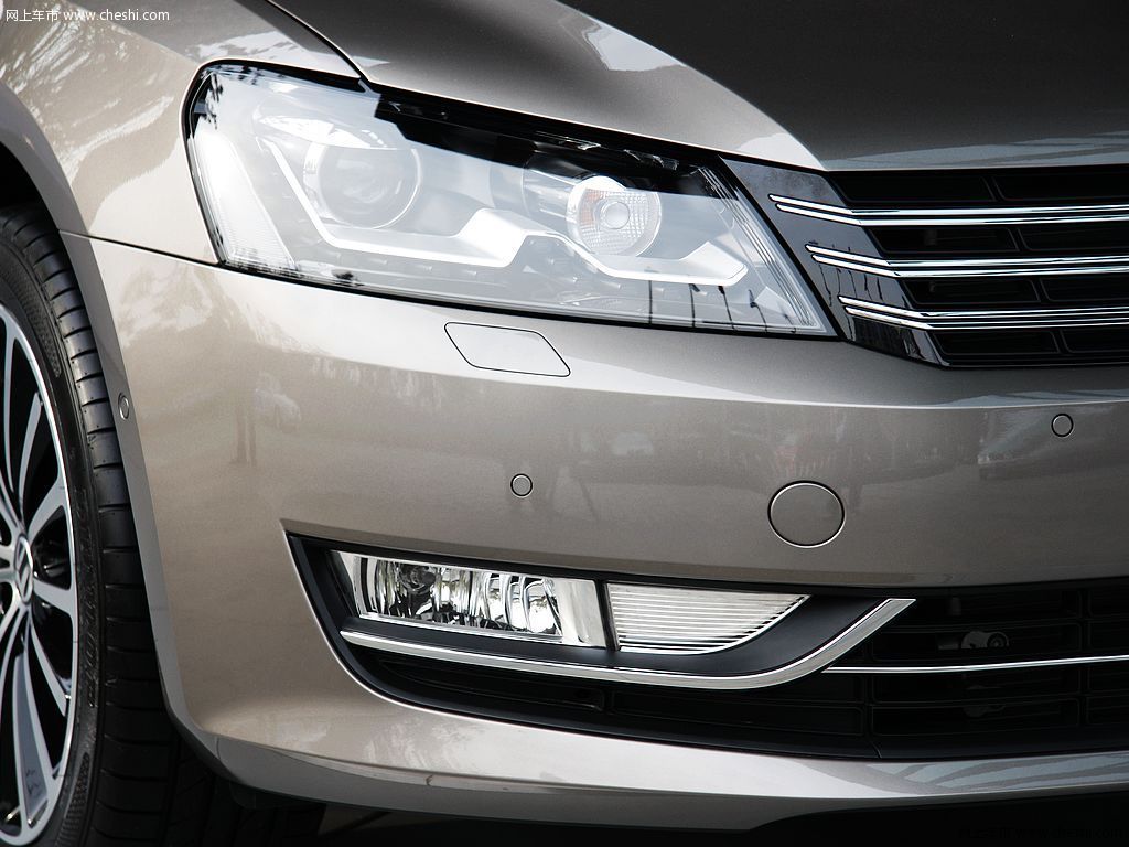 新PASSAT 2.0T 车展