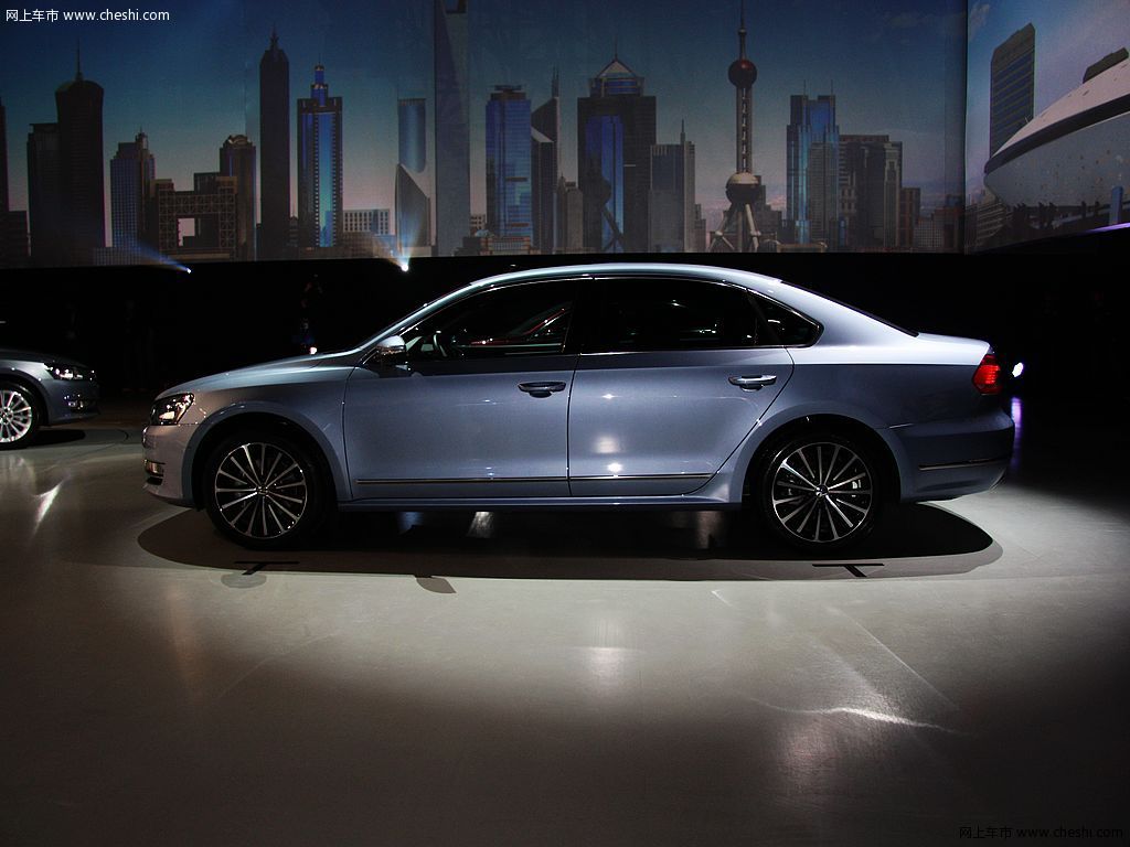 新PASSAT 2.0T 车展