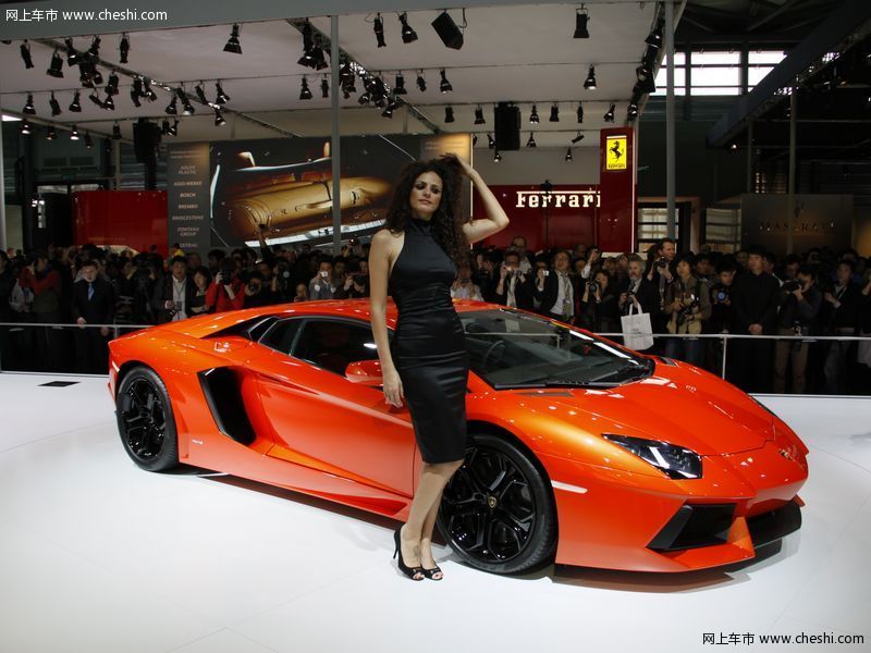 兰博基尼 Aventador 文章配图