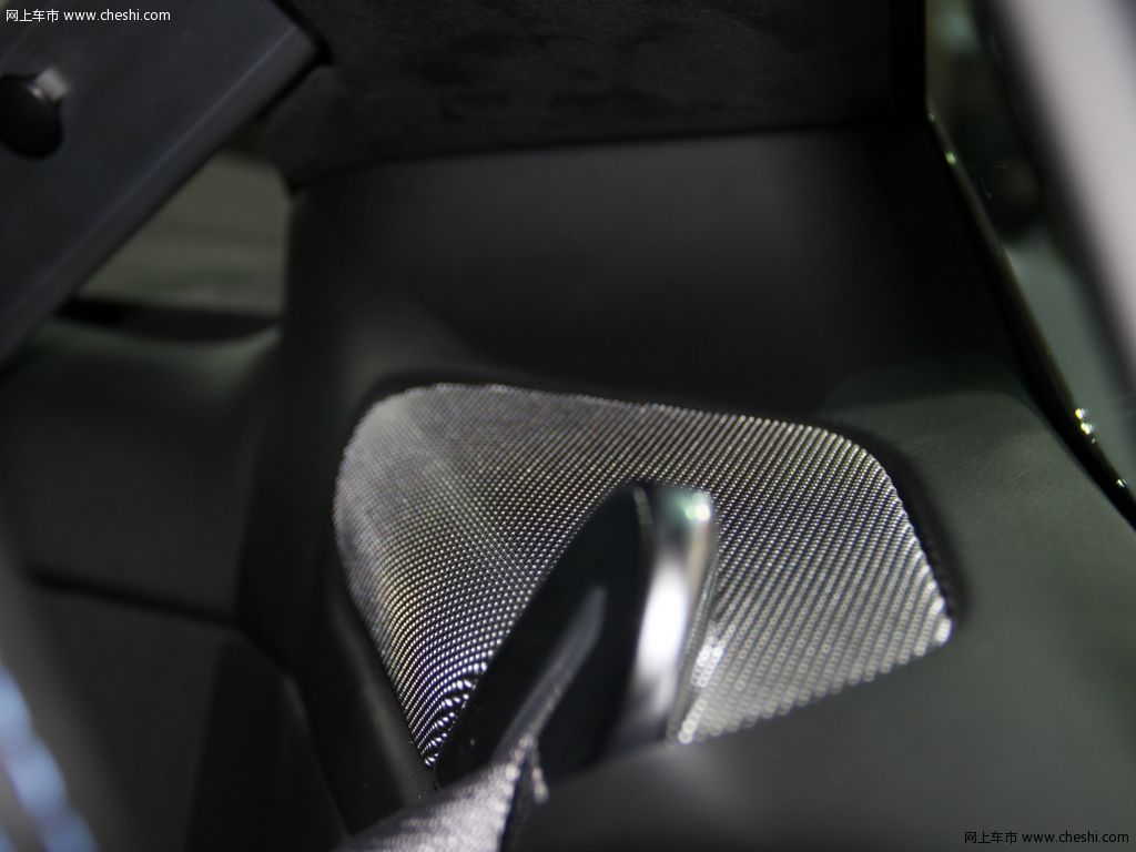 [A]-阿斯顿-马丁 V8 Vantage S 车展