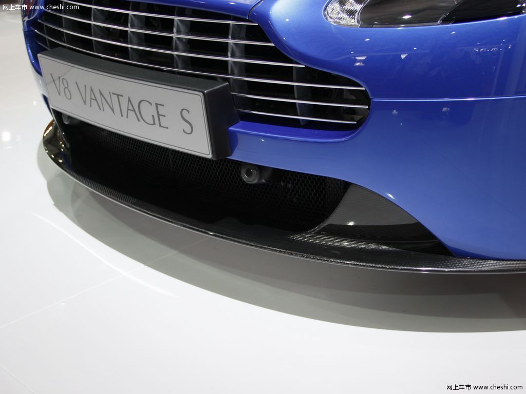 [A]-阿斯顿-马丁 V8 Vantage S 车展