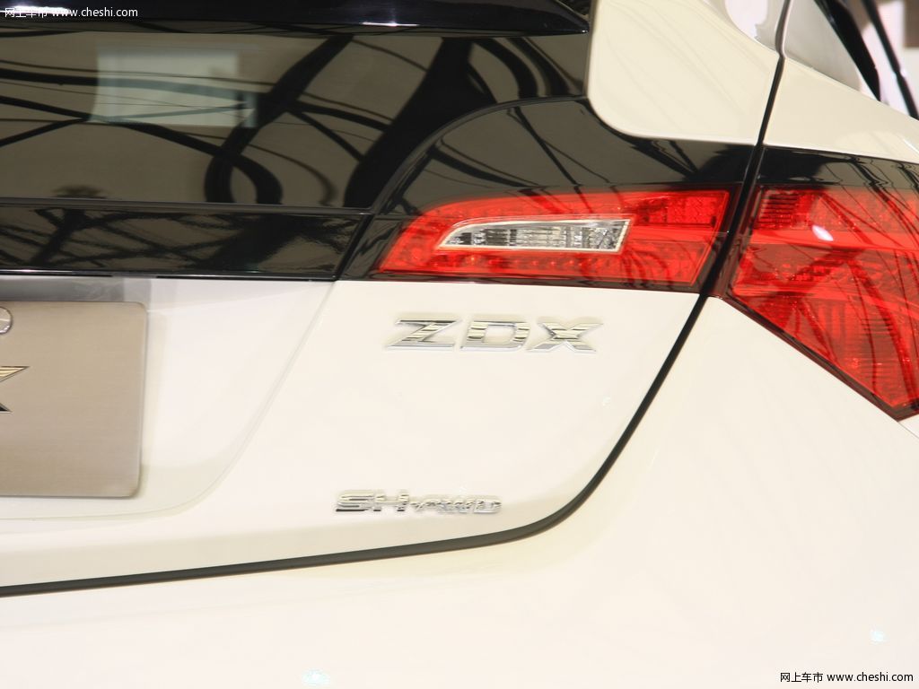 讴歌 ZDX 2011款 车展
