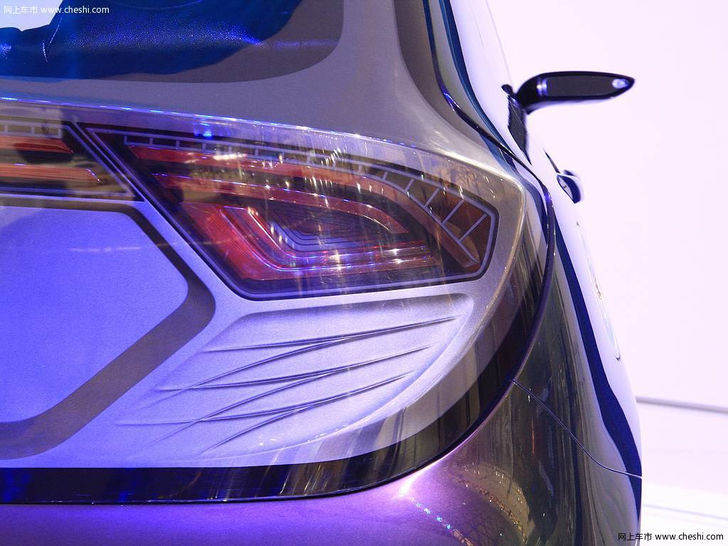 海马汽车 C2 车展