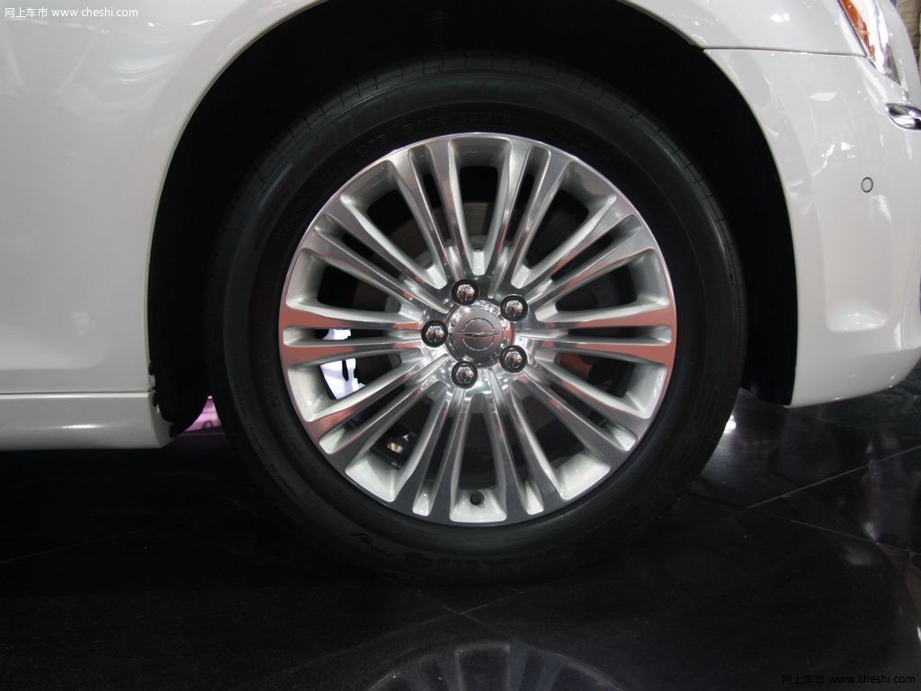 克莱斯勒(进口) 克莱斯勒300C 车展