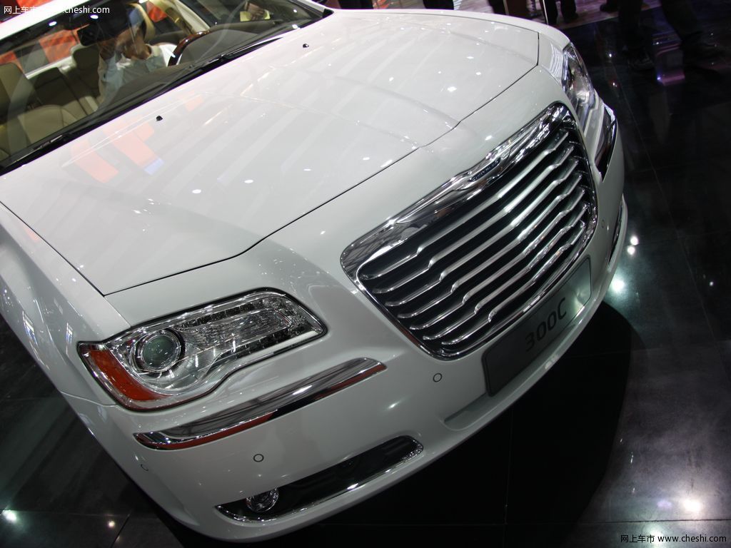 克莱斯勒(进口) 克莱斯勒300C 车展