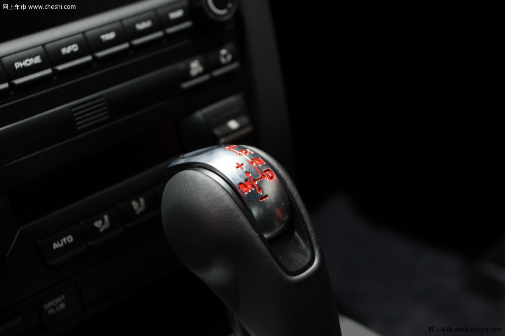 保时捷 cayman R