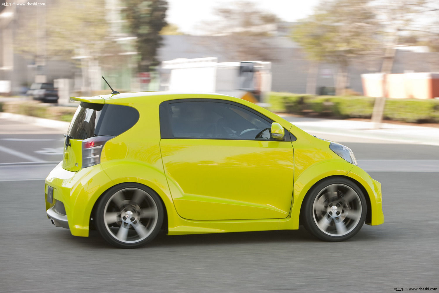 丰田Scion iQ概念车