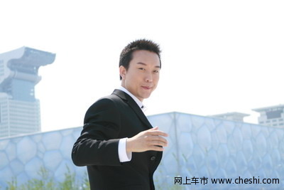 李玉刚