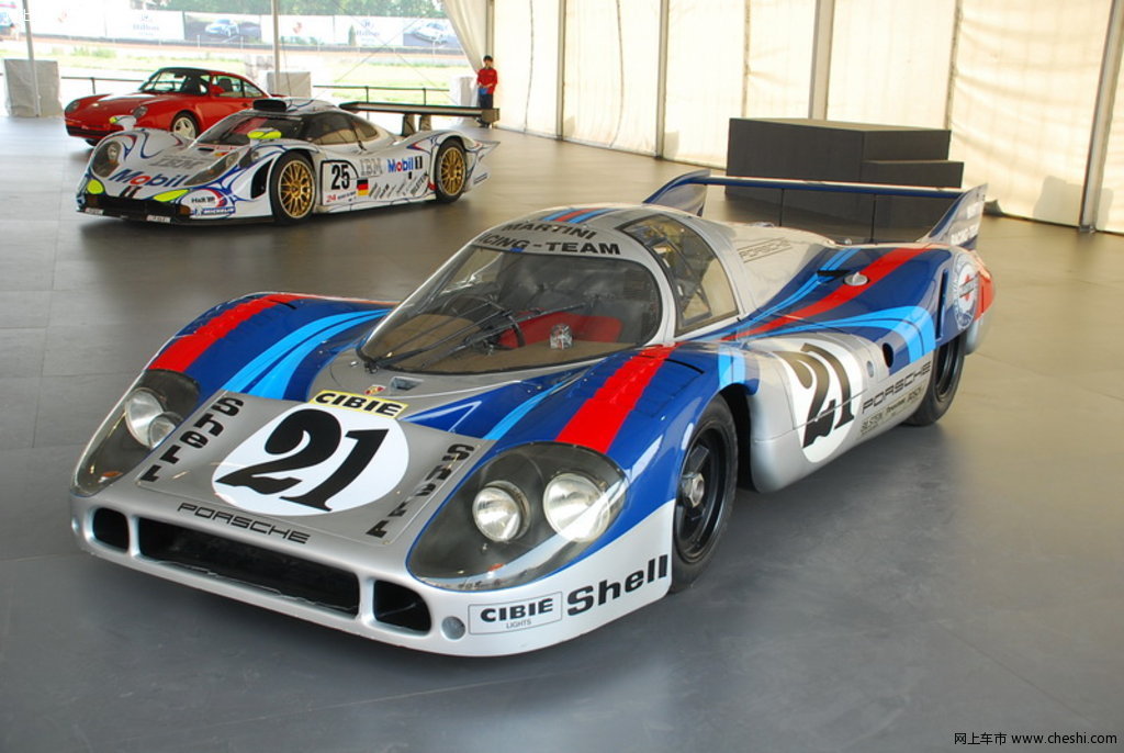 【保时捷911原图展示176224X176224-保时捷