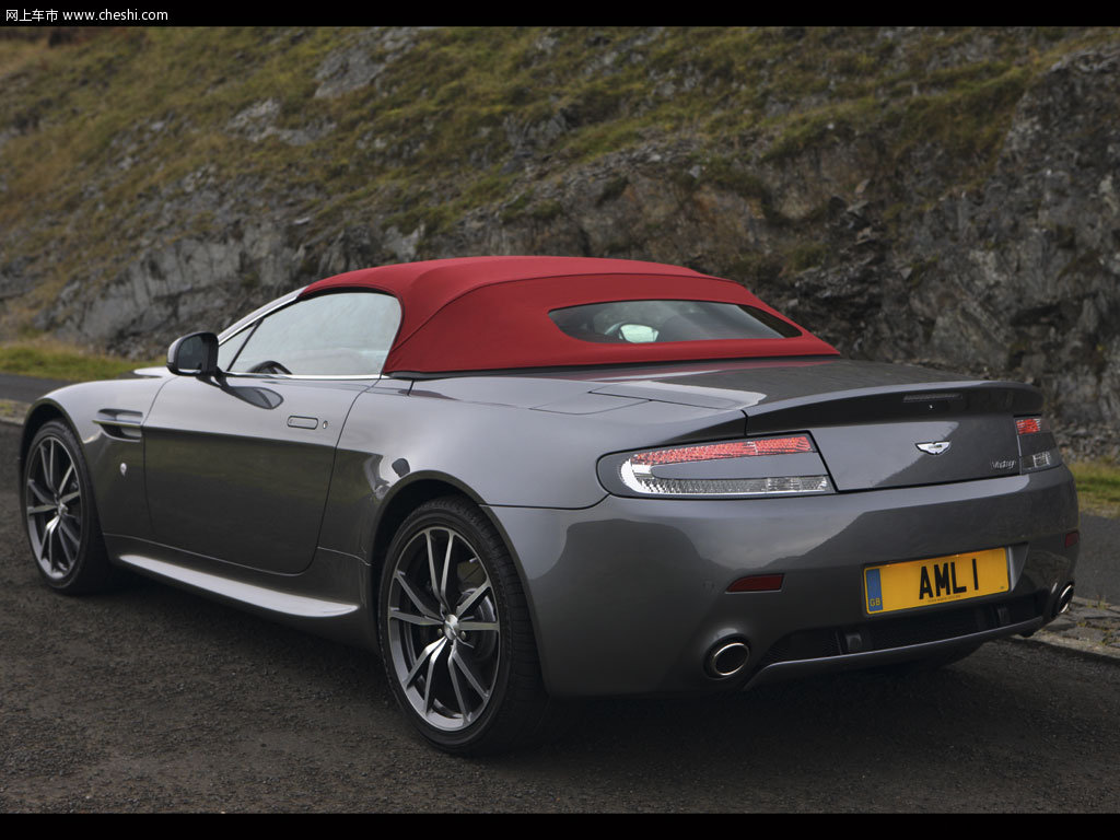 tage原图展示258459x258459-阿斯顿-马丁v8 v