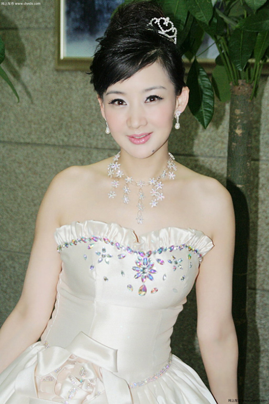 【丰田RAV4原图展示82001X82001-丰田丰田RAV4图片大全】-网上车市