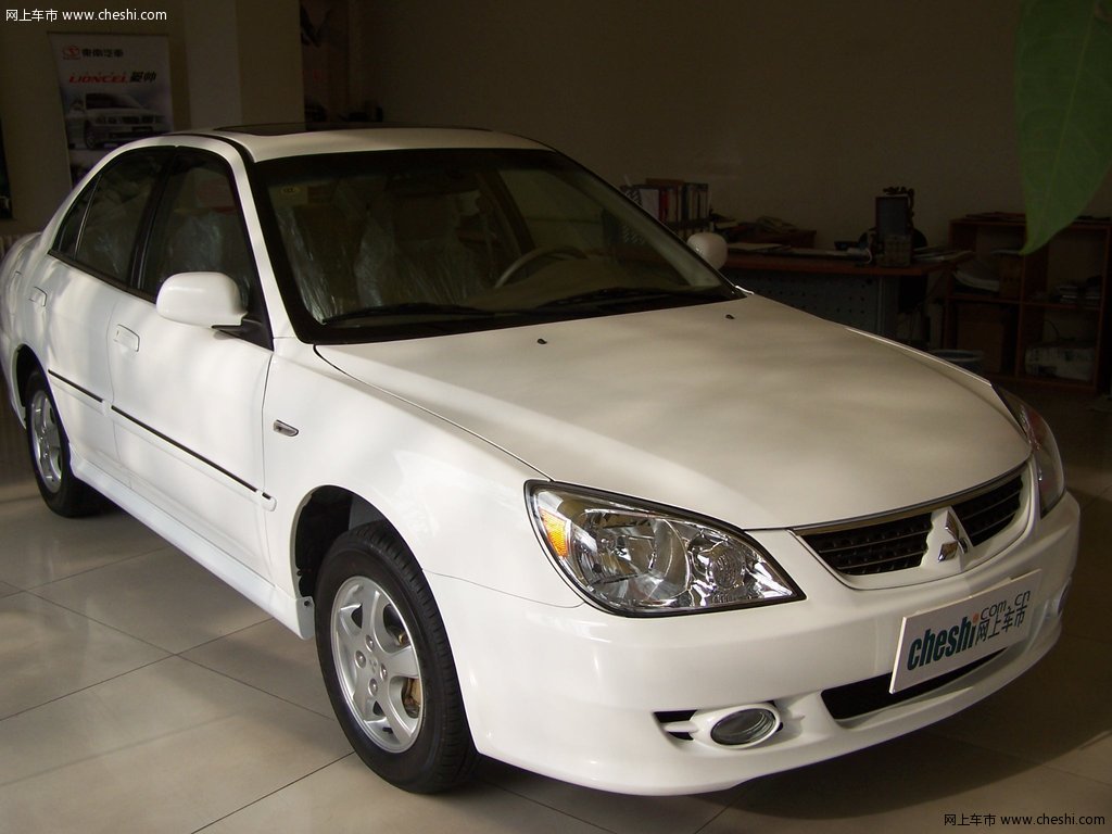 【蓝瑟原图展示5813X5813-三菱蓝瑟图片大全