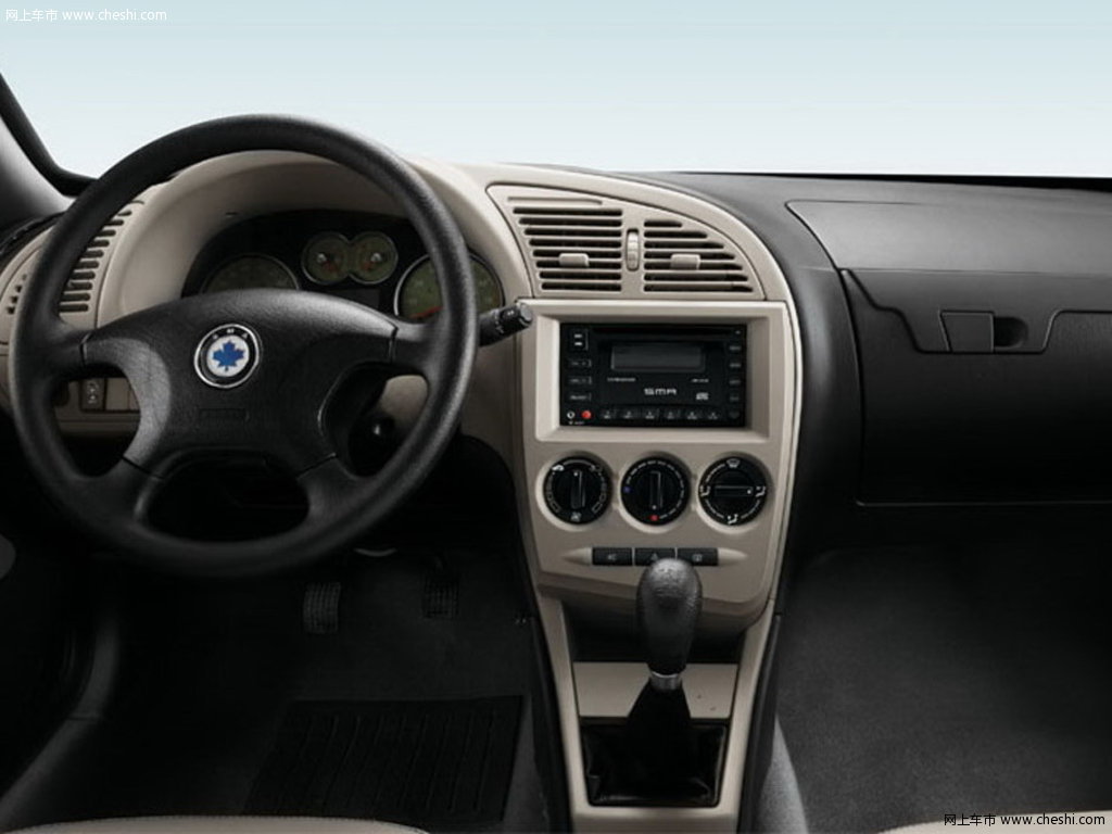 上海华普+海迅三厢+车辆风景