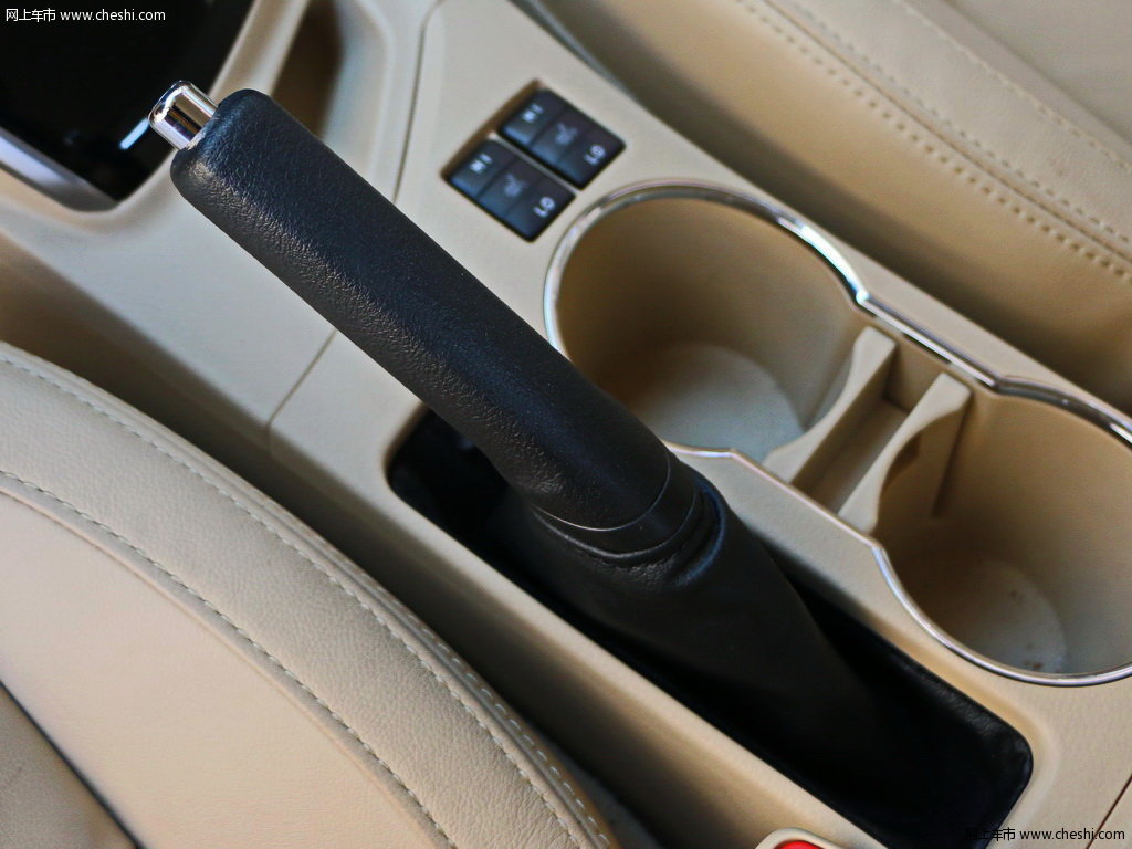 卡罗拉 图片