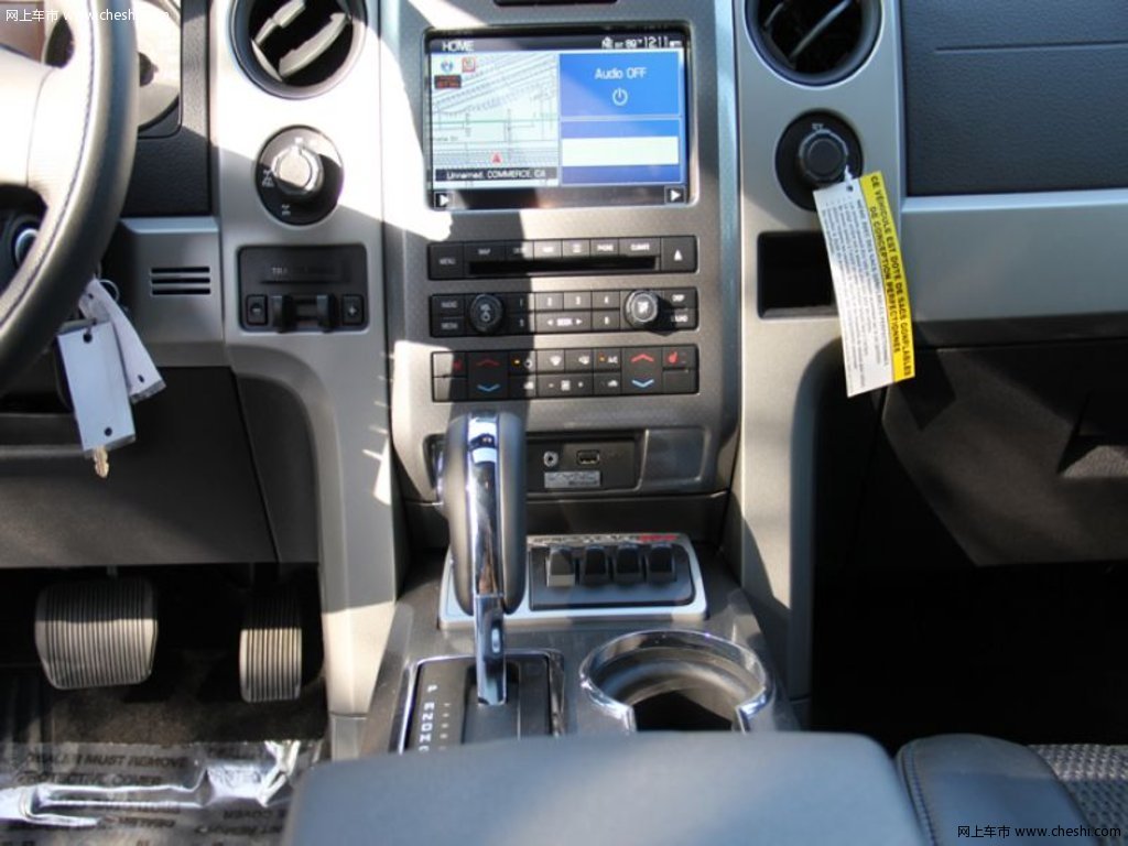 图片库 福特 福特f150 中控方向盘 猛禽f150 2011款 试驾中控方向盘