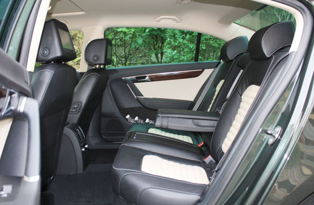 【迈腾原图展示398031X398031-大众迈腾图片