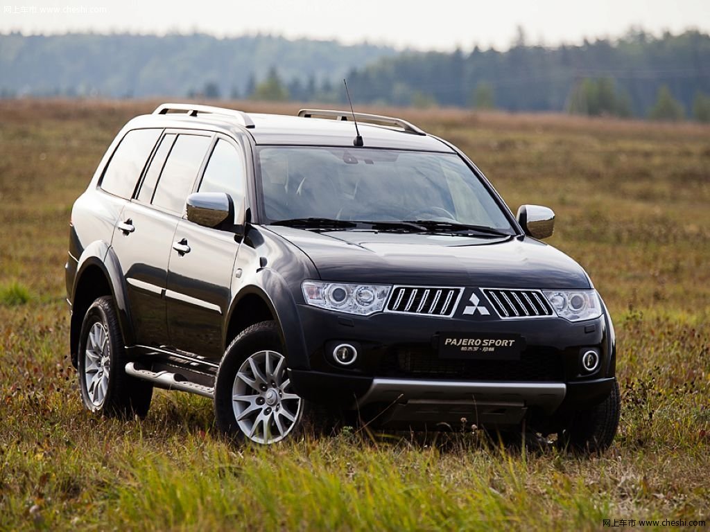 【帕杰罗-劲畅原图展示353432x353432-三菱帕