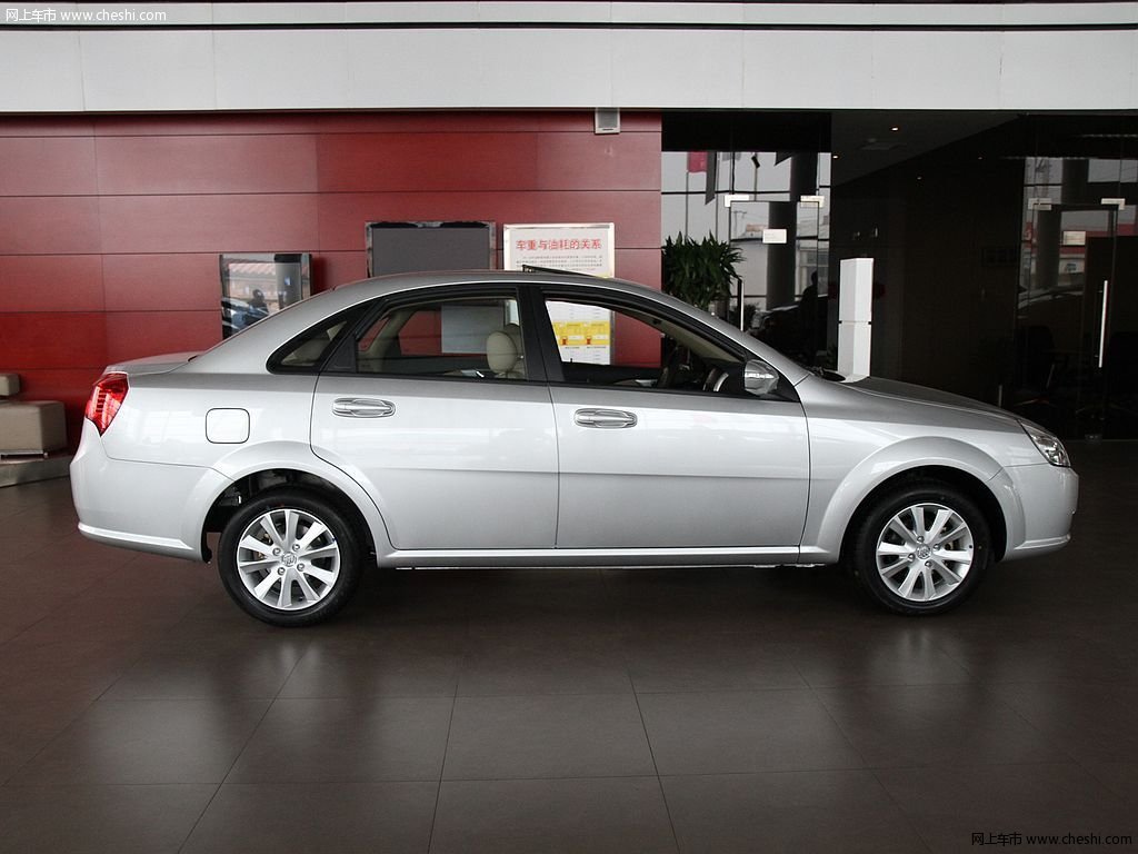 【凯越原图展示485111X485111-别克凯越图片