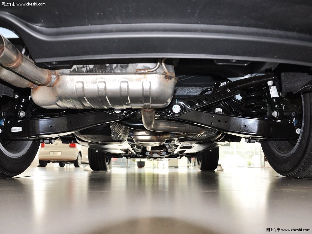 2013款 途观 1.4tsi 蓝驱版动力底盘