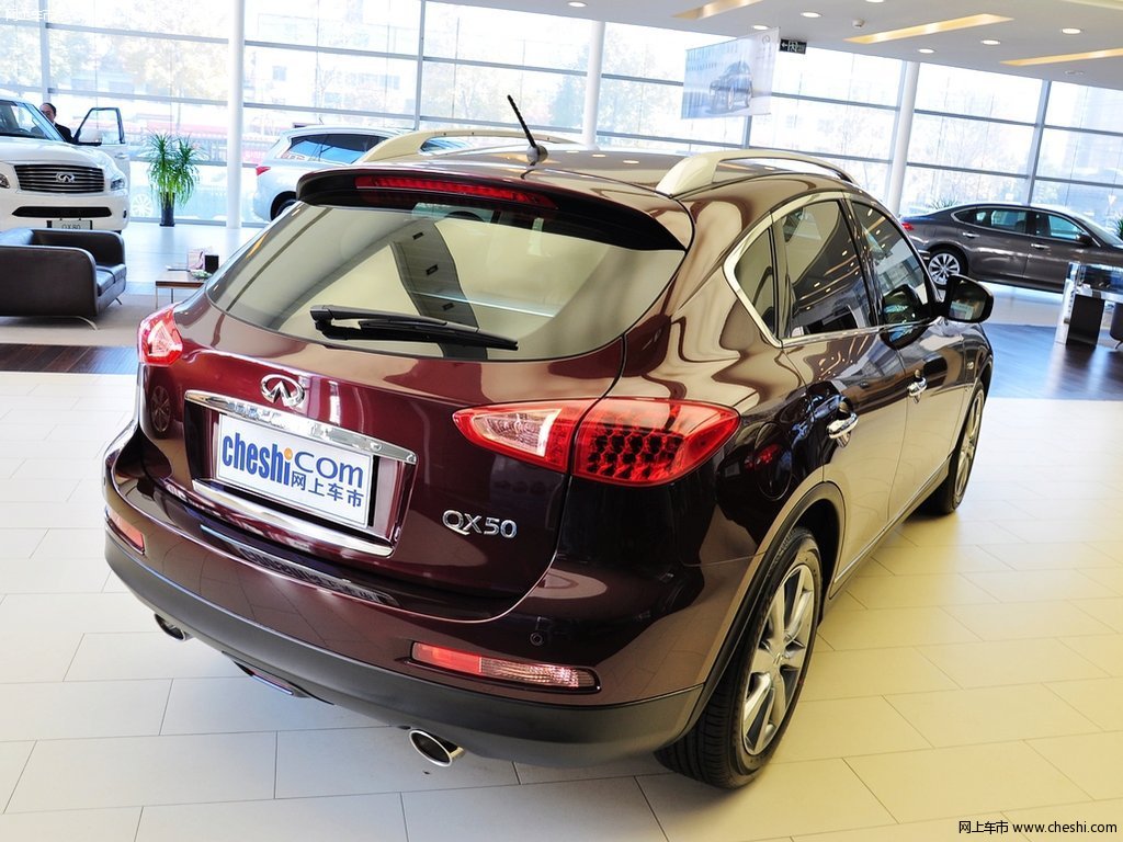 暮色红英菲尼迪qx50(进口) 2013款 2.5l 自动四驱优雅