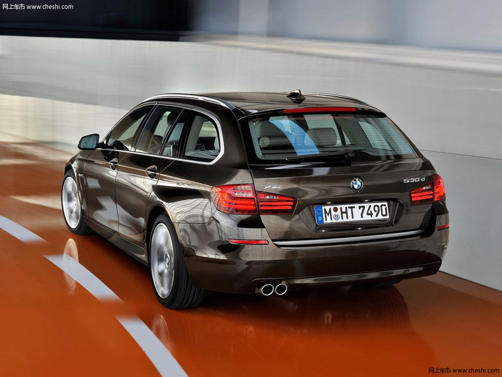 宝马530xdrive,宝马x3xdrive25i 图片库 宝马 宝马5系(进口) 动态 530d xdrive 旅行版 2014款动态