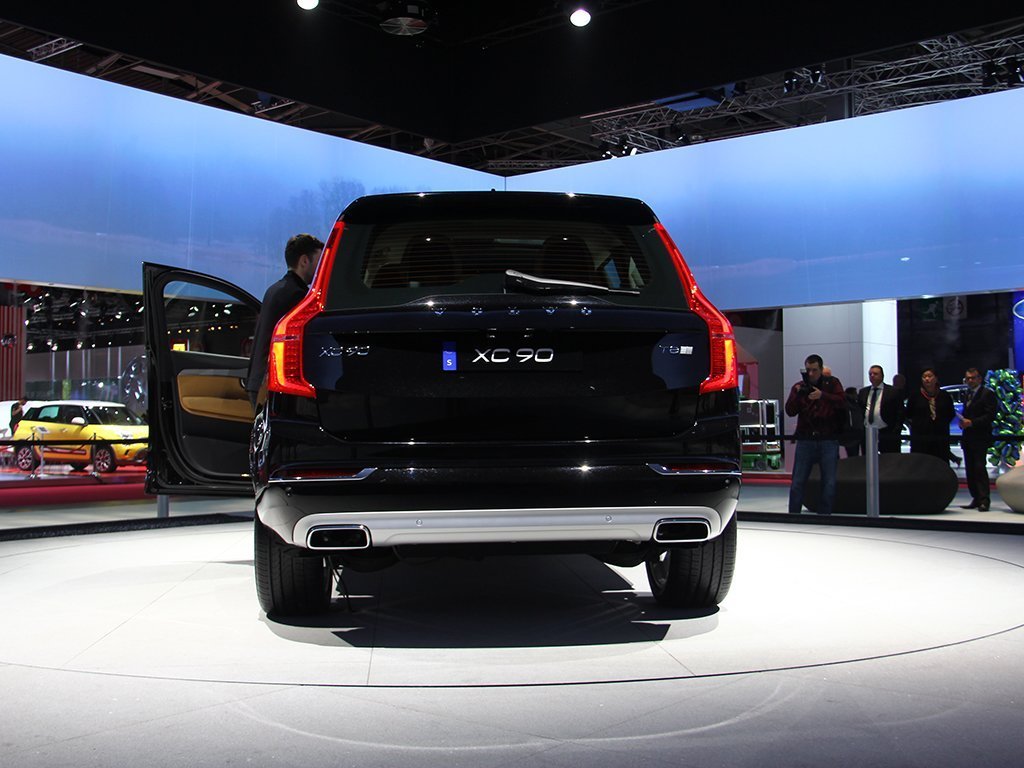 沃尔沃xc90图解,沃尔沃xc90所有按键 沃尔沃xc90外观整体
