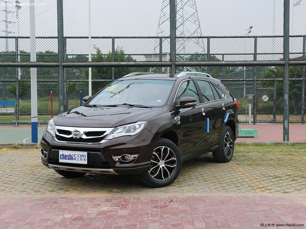 巧克力棕比亚迪S7 2015款 2.0TID旗舰版 7座外