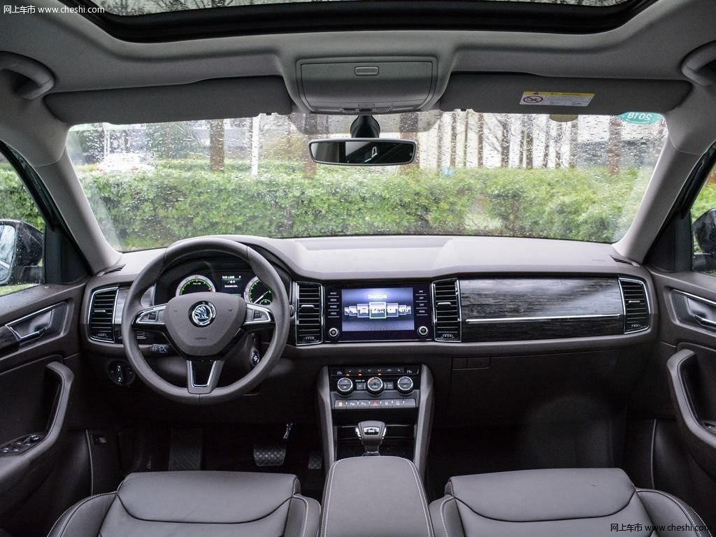 柯迪亚克内饰中控图片(1\/66)