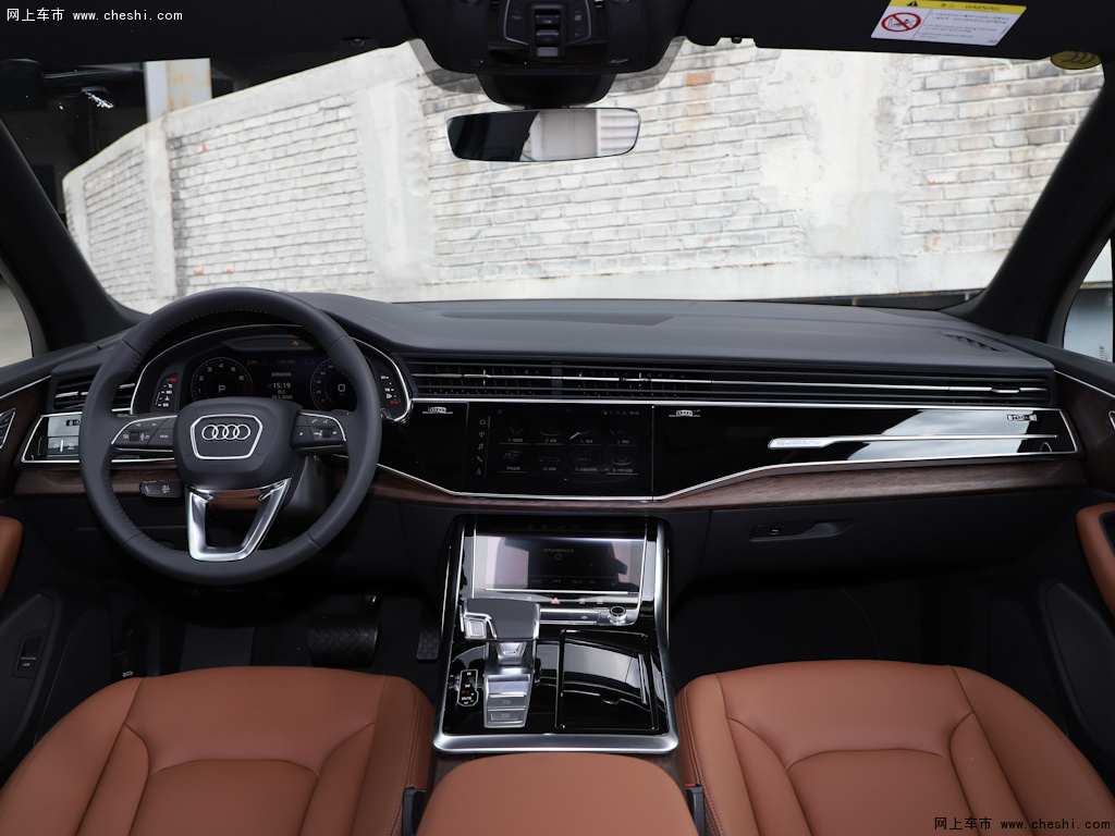奥迪q7 2020款 55 tfsi quattro sline运动型内饰中控图片(1/52)_网上