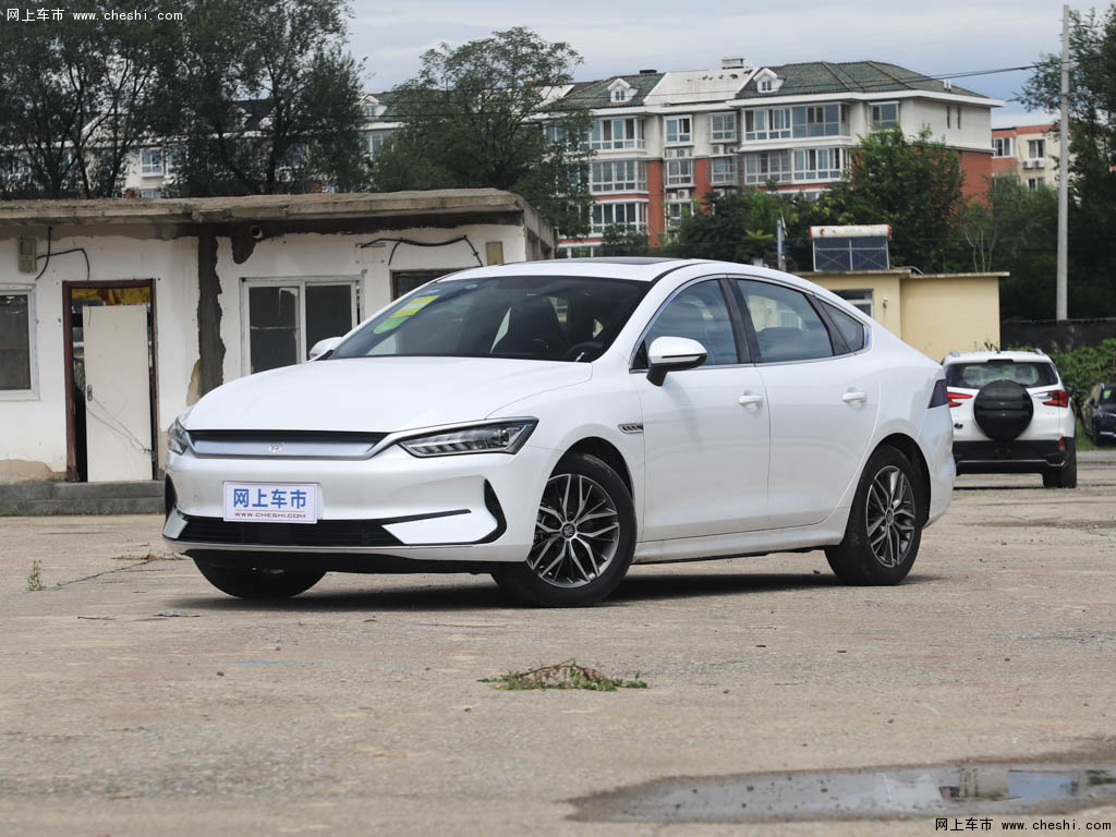 支持键盘翻页 ←左 右→             秦plus2021款 ev 500km 豪华型