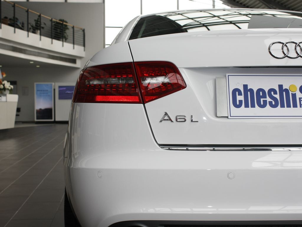 奥迪A6L 2011款 2.4 CVT 技术型图片