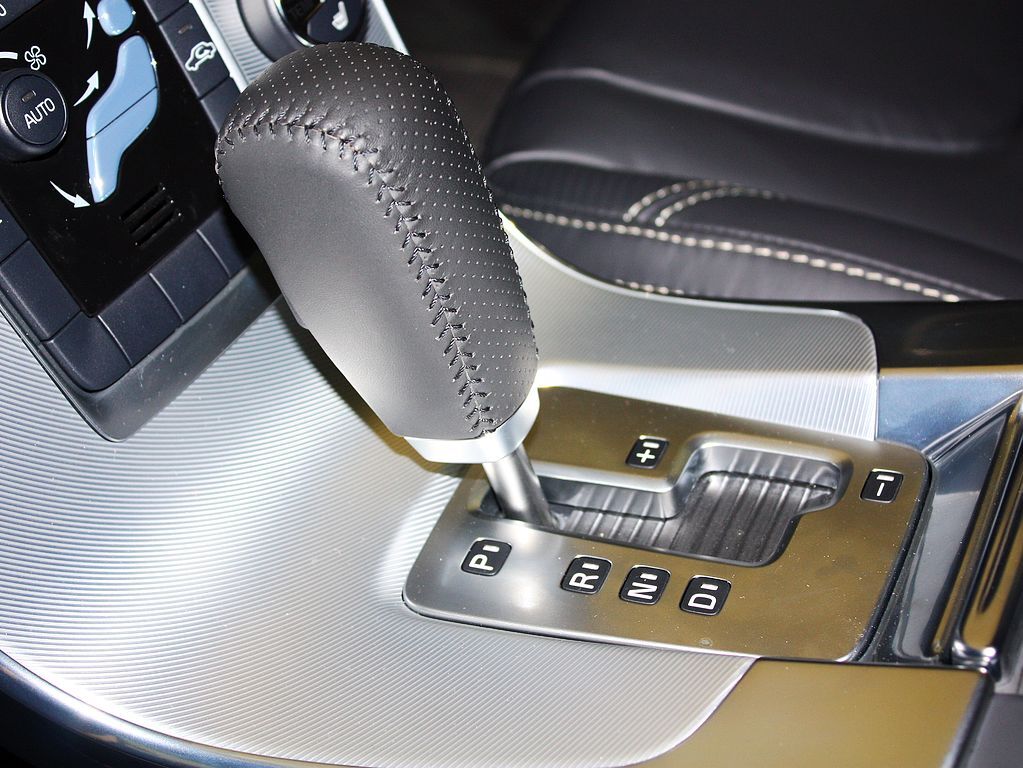 沃尔沃V60 V60 3.0T AT 个性运动版 2012款图片