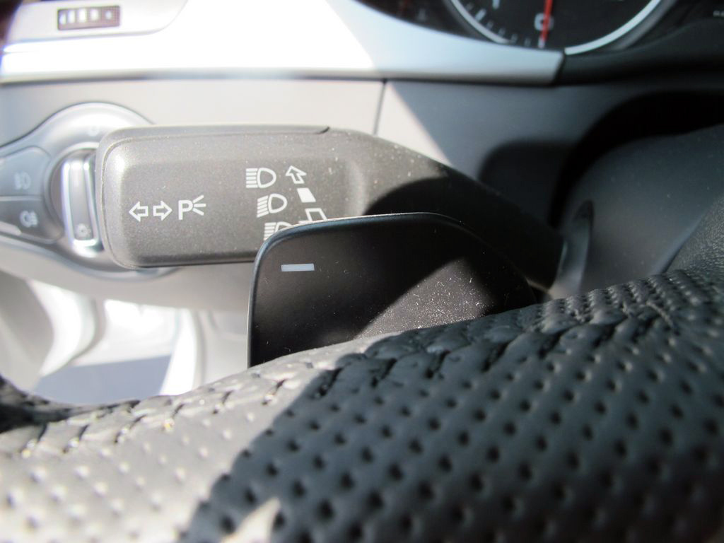 奥迪A4L 2012款 2.0TFSI CVT 运动型图片