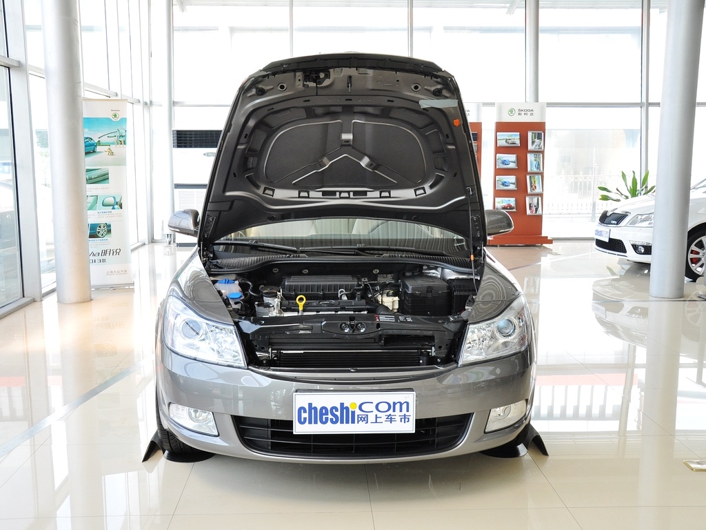 明锐 明锐 1.6L MT/AT 逸俊版5座 2013款图片