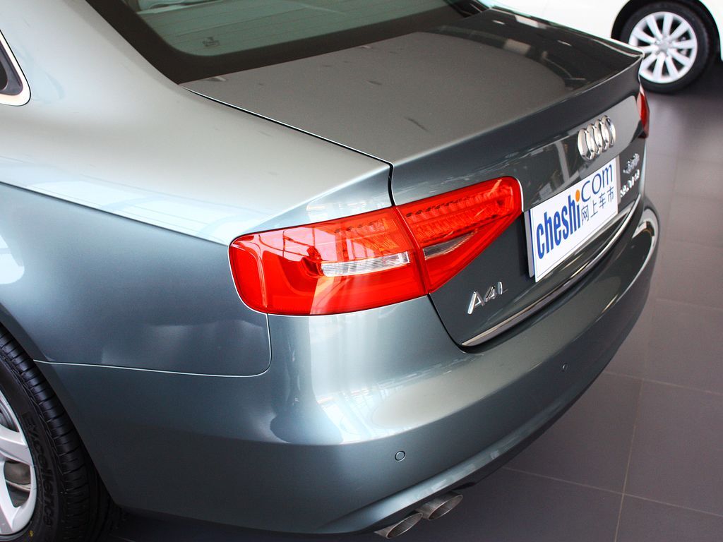 奥迪A4L 奥迪A4L 35TFSI AT 舒适型 2013款图片