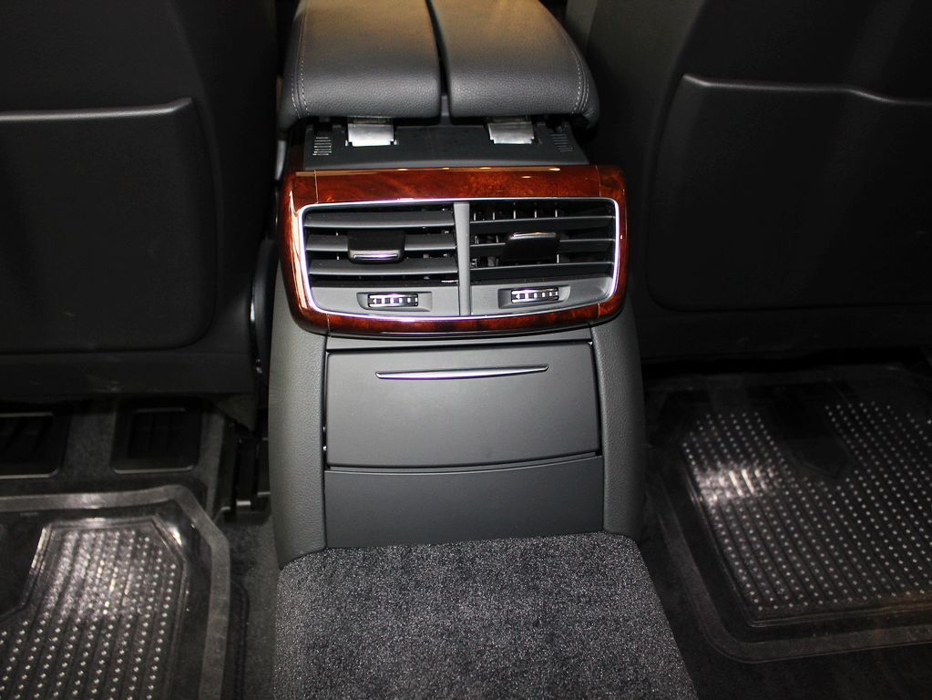 奥迪A8 奥迪A8 50TFSI quattro 豪华型 2013款图片