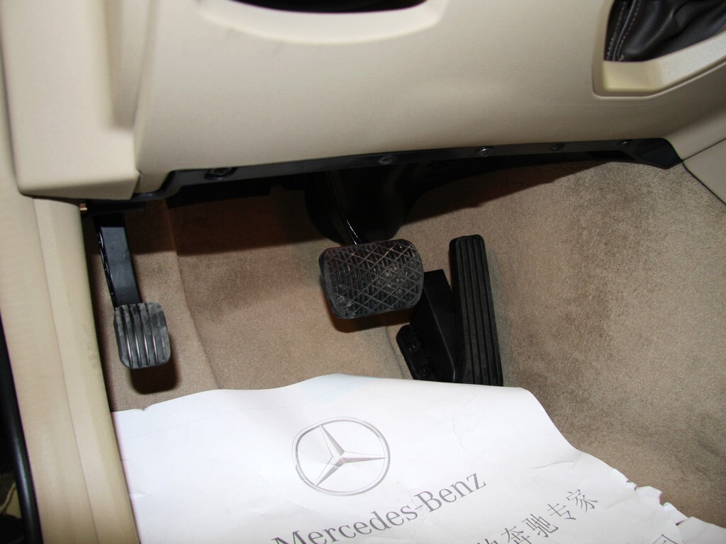 奔驰E级 2013款 E260L 1.8T AT CGI优雅型图片