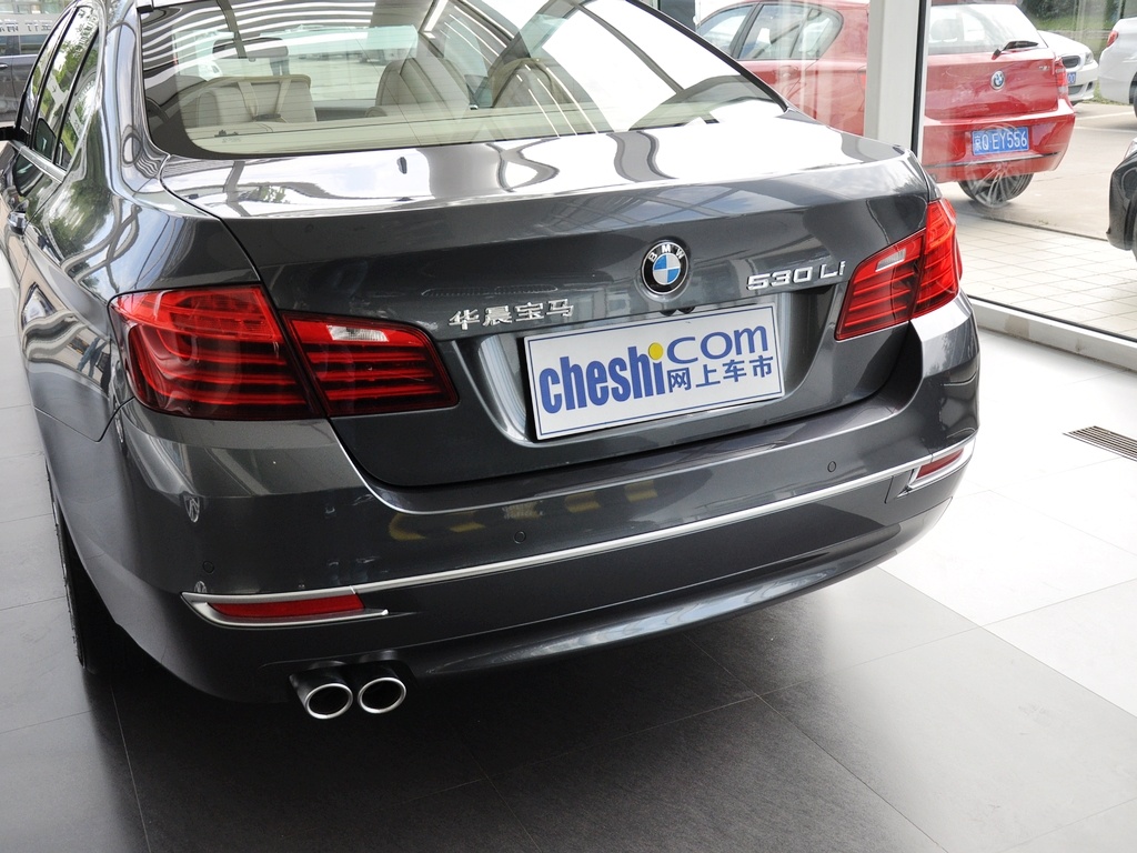 宝马5系 530Li 豪华设计套装 2014款图片
