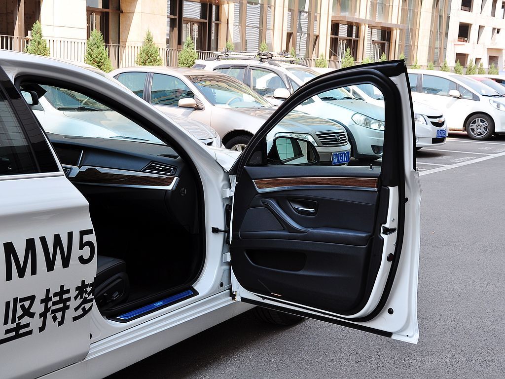 宝马5系 528Li 风尚设计套装 2014款图片